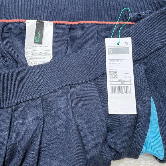 UNITED COLORS OF BENETTON WOMENS PLEATED SKIRT NAVY BLUE - Picture 5 of 5